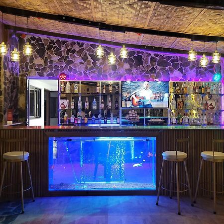 Vincent Resort Hotel Анхелес Экстерьер фото