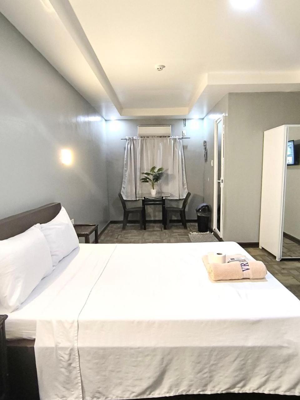 Vincent Resort Hotel Анхелес Экстерьер фото